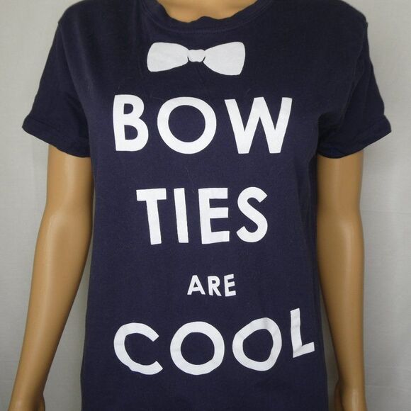Dr. Doctor Who Bow Ties are Cool Graphic T Shirt - Picture 1 of 8